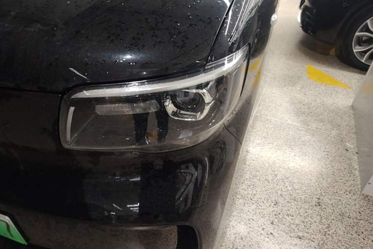 Used Wuling Zhiguang New Energy 2025 Comfort Model Left Front Headlight