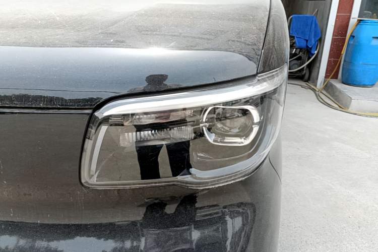 Used Wuling Zhiguang New Energy 2025 Comfort Model Left Front Headlight
