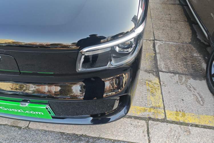 Used Wuling Zhiguang New Energy 2025 Comfort Model Left Front Headlight