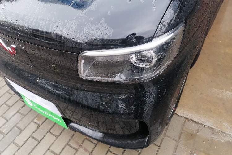 Used Wuling Zhiguang New Energy 2025 Model 305km Ambitious Edition Left Front Headlight