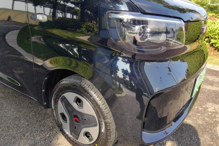 Used Wuling Zhiguang New Energy 2025 Comfort Model Left Front Headlight