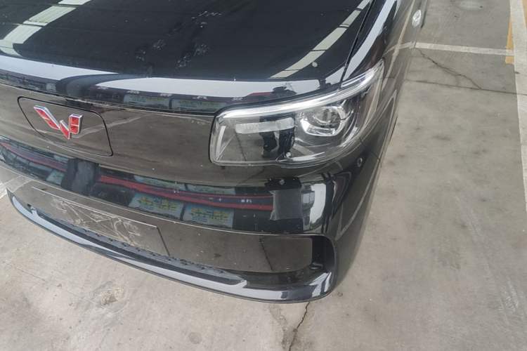 Used Wuling Zhiguang New Energy 2025 Comfort Model Left Front Headlight