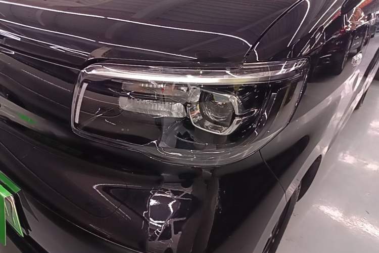 Used Wuling Zhiguang New Energy 2025 Standard Model Left Front Headlight