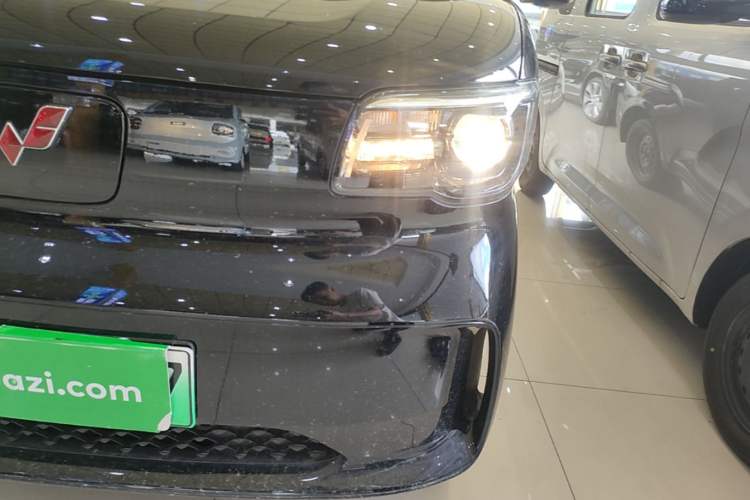 Used Wuling Zhiguang New Energy 2025 Standard Model Left Front Headlight