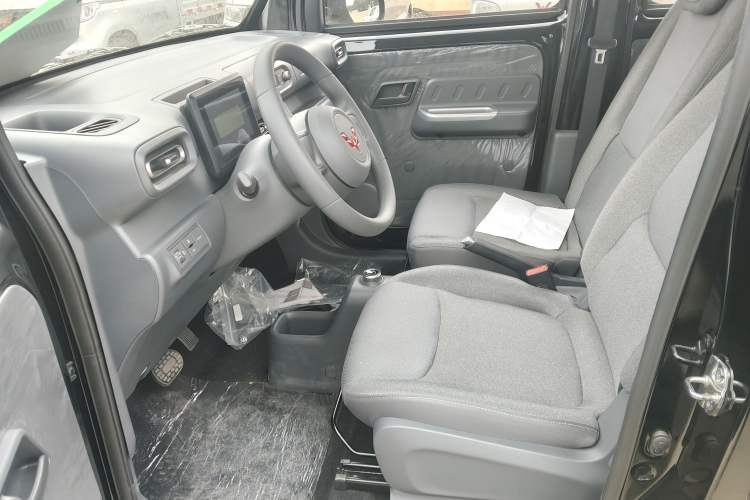 Used Wuling Zhiguang New Energy 2025 Comfort Model Left Front Seat