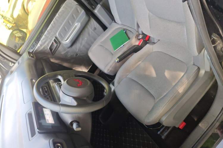 Used Wuling Zhiguang New Energy 2025 Comfort Model Left Front Seat