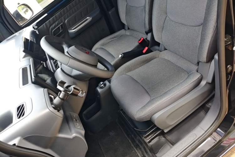 Used Wuling Zhiguang New Energy 2025 Standard Model Left Front Seat