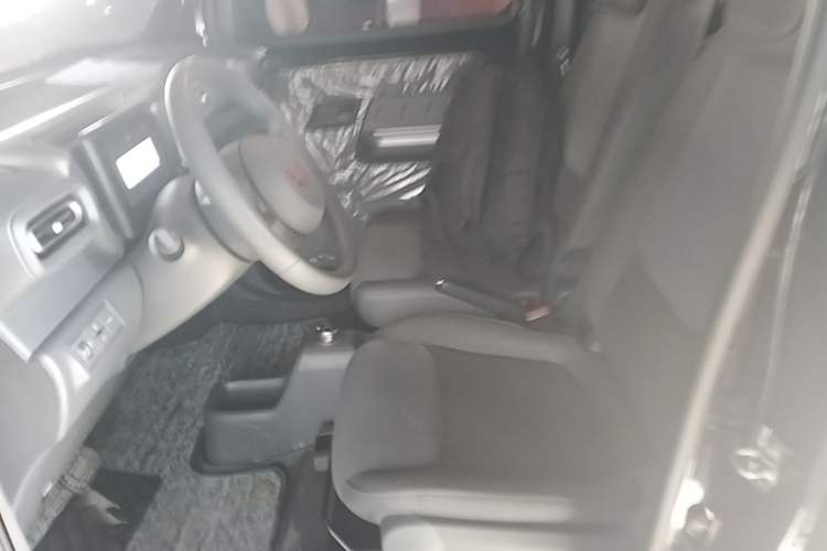 Used Wuling Zhiguang New Energy 2025 Comfort Model Left Front Seat