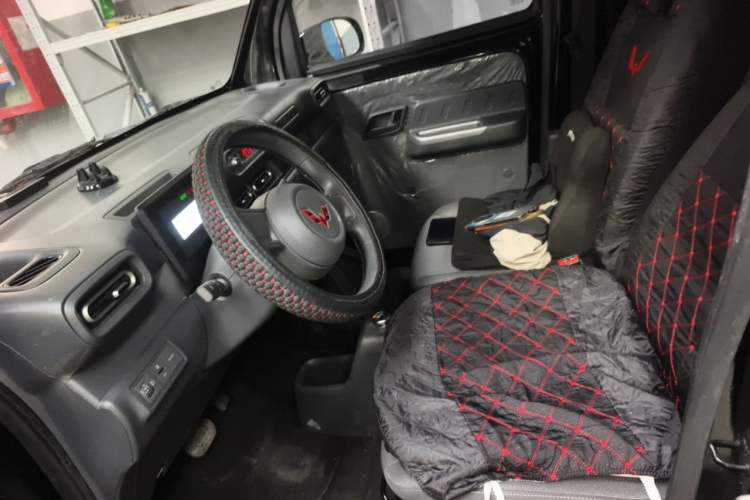 Used Wuling Zhiguang New Energy 2025 Standard Model Left Front Seat
