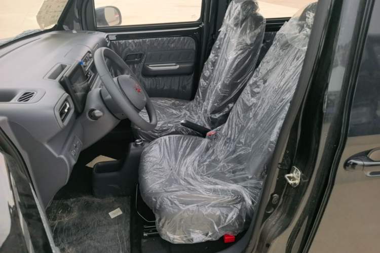 Used Wuling Zhiguang New Energy 2025 Comfort Model Left Front Seat