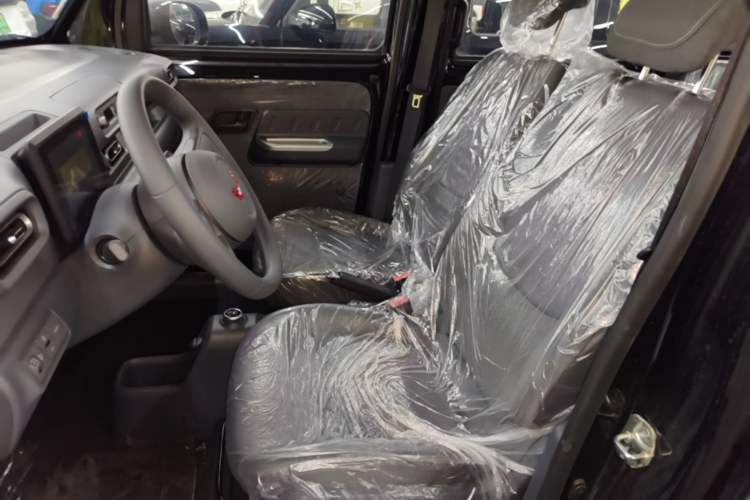 Used Wuling Zhiguang New Energy 2025 Standard Model Left Front Seat