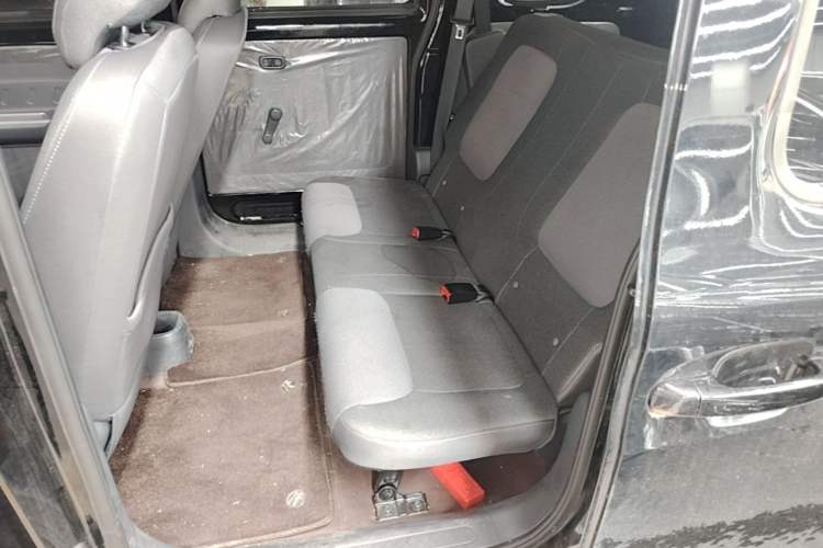 Used Wuling Zhiguang New Energy 2025 Comfort Model Left Rear Seat