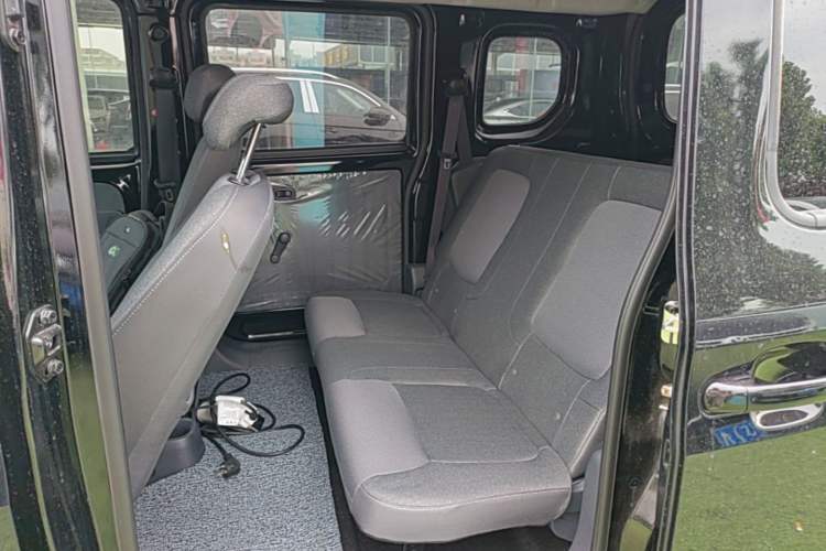 Used Wuling Zhiguang New Energy 2025 Comfort Model Left Rear Seat