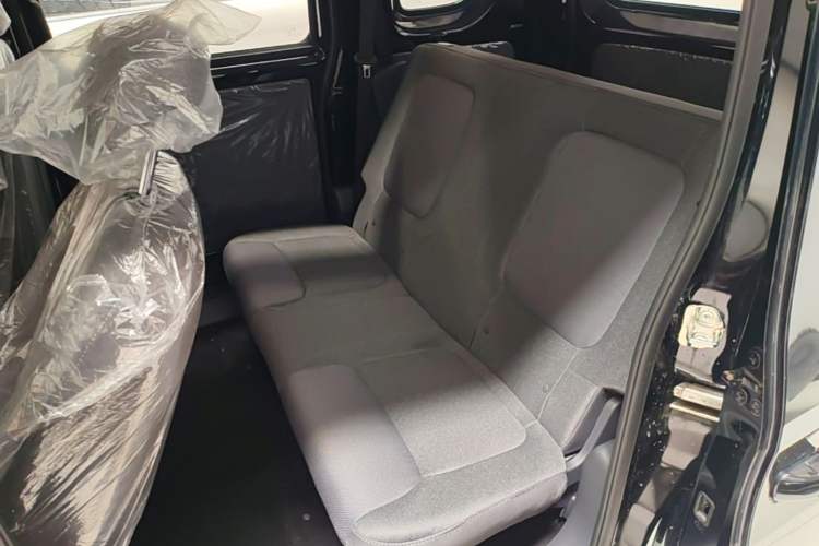 Used Wuling Zhiguang New Energy 2025 Comfort Model Left Rear Seat