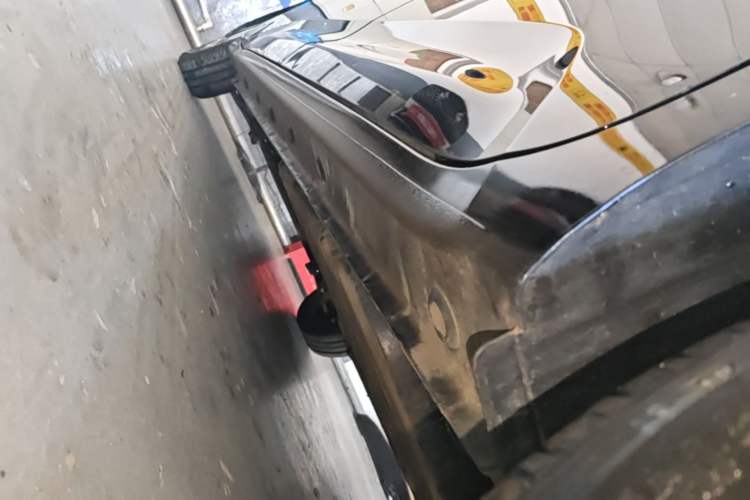 Used Wuling Zhiguang New Energy 2025 Standard Model Left Side Sill