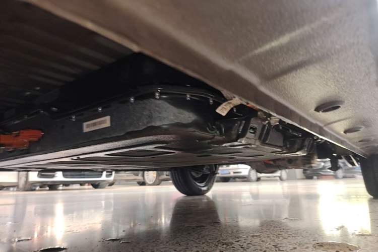 Used Wuling Zhiguang New Energy 2025 Comfort Model Left Side Sill