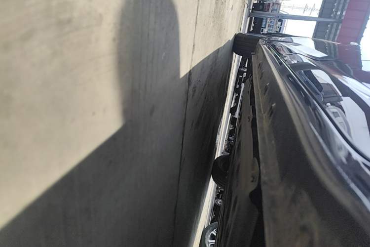 Used Wuling Zhiguang New Energy 2025 Comfort Model Left Side Sill