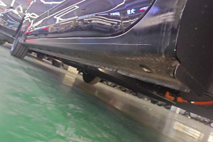 Used Wuling Zhiguang New Energy 2025 Standard Model Left Side Sill