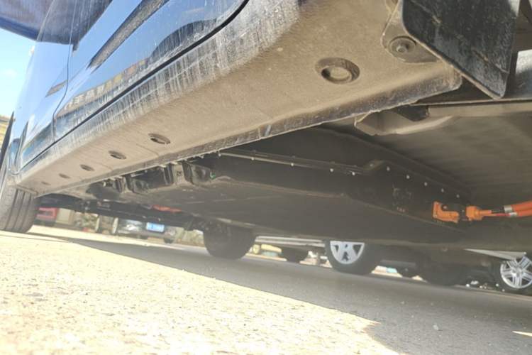 Used Wuling Zhiguang New Energy 2025 Standard Model Left Side Sill