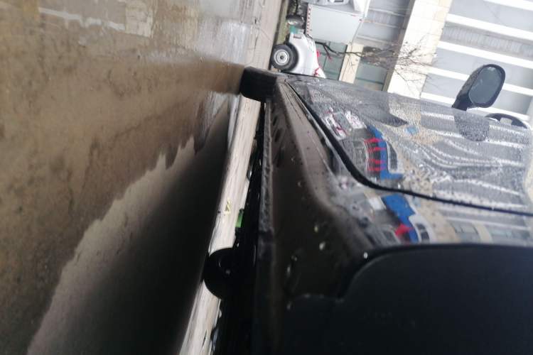 Used Wuling Zhiguang New Energy 2025 Model 305km Ambitious Edition Left Side Sill