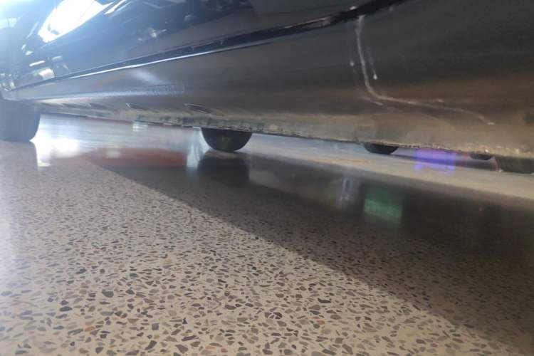 Used Wuling Zhiguang New Energy 2025 Comfort Model Left Side Sill