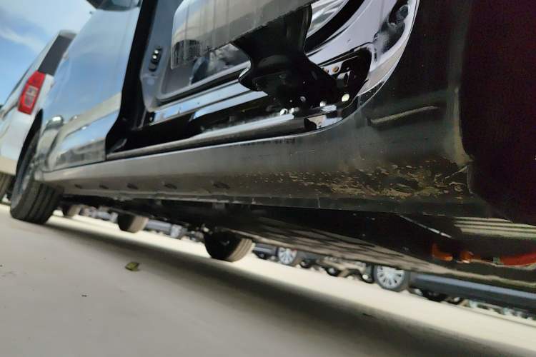 Used Wuling Zhiguang New Energy 2025 Standard Model Left Side Sill