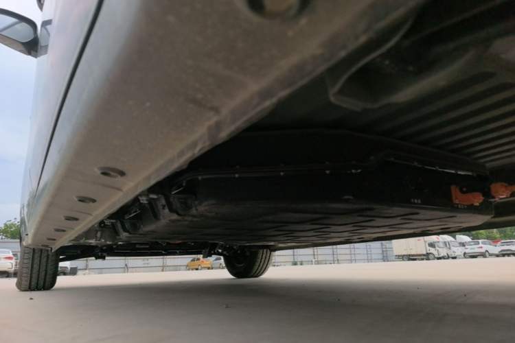 Used Wuling Zhiguang New Energy 2025 Comfort Model Left Side Sill
