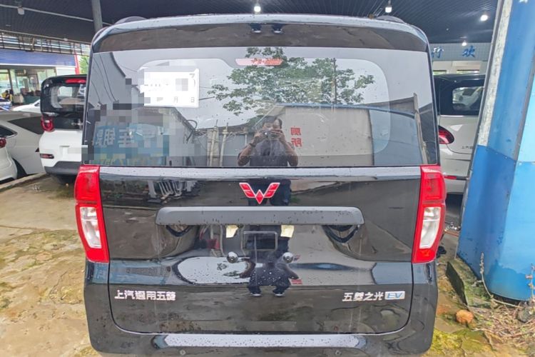 Used Wuling Zhiguang New Energy 2025 Model 305km Ambitious Edition Rear