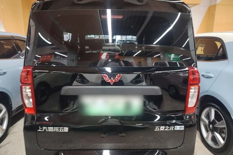 Used Wuling Zhiguang New Energy 2025 Model 305km Ambitious Edition Rear