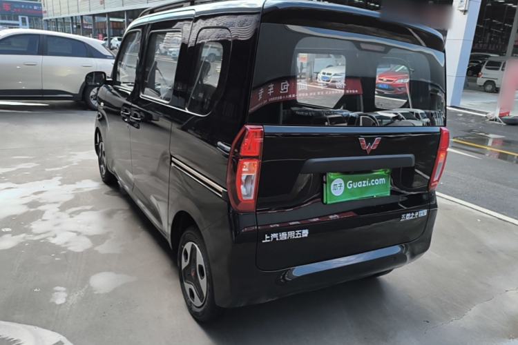 Used Wuling Zhiguang New Energy 2025 Model 305km Ambitious Edition Rear Left 45 Deg