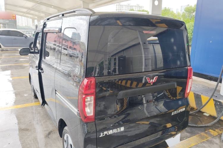 Used Wuling Zhiguang New Energy 2025 Model 305km Ambitious Edition Rear Left 45 Deg
