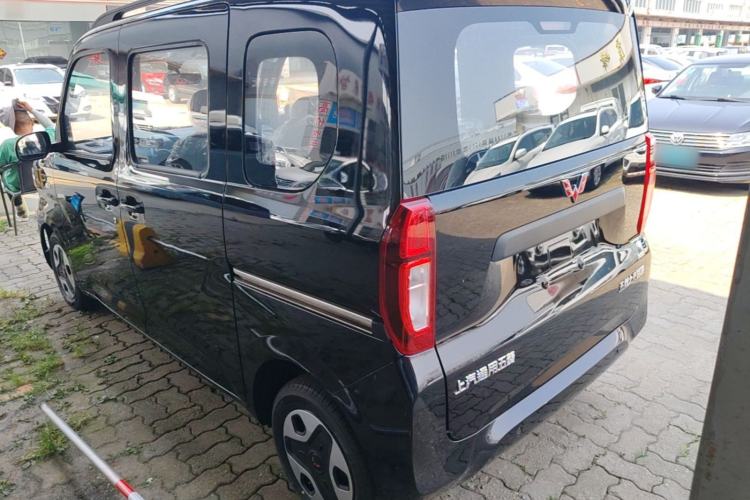 Used Wuling Zhiguang New Energy 2025 Comfort Model Rear Left 45 Deg