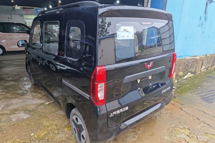 Used Wuling Zhiguang New Energy 2025 Model 305km Ambitious Edition Rear Left 45 Deg