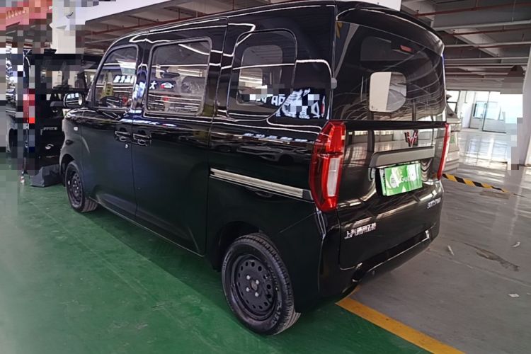 Used Wuling Zhiguang New Energy 2025 Standard Model Rear Left 45 Deg