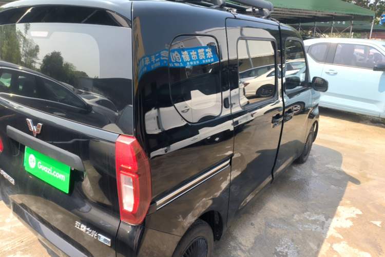 Used Wuling Zhiguang New Energy 2025 Standard Model Rear Right 45 Deg