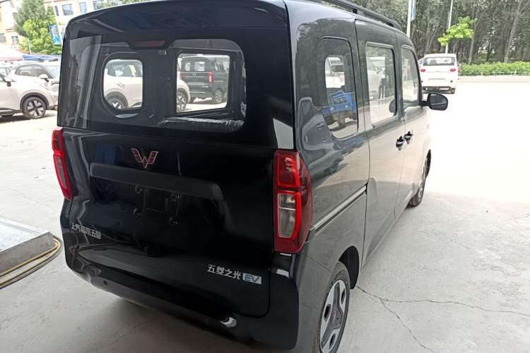 Used Wuling Zhiguang New Energy 2025 Comfort Model Rear Right 45 Deg