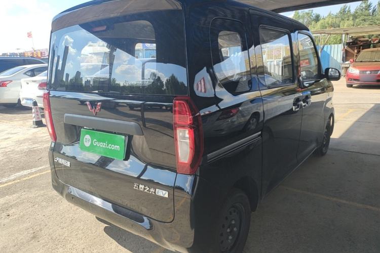 Used Wuling Zhiguang New Energy 2025 Standard Model Rear Right 45 Deg