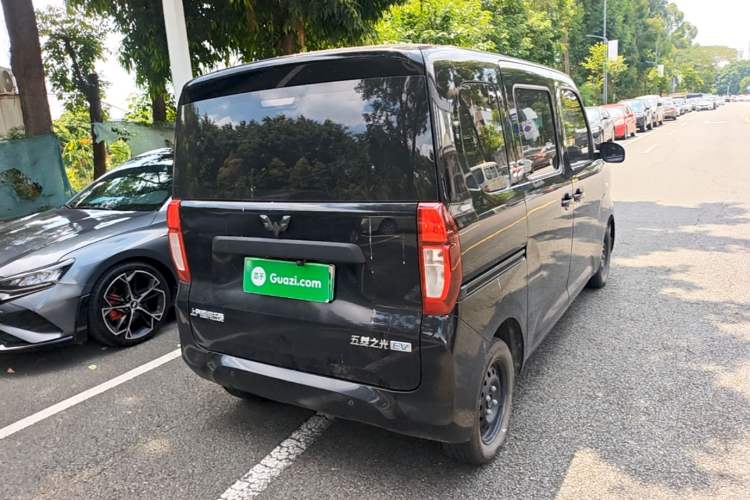 Used Wuling Zhiguang New Energy 2025 Standard Model Rear Right 45 Deg