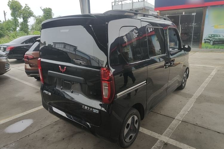 Used Wuling Zhiguang New Energy 2025 Comfort Model Rear Right 45 Deg