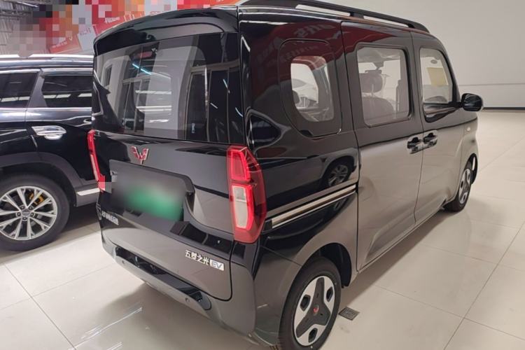 Used Wuling Zhiguang New Energy 2025 Comfort Model Rear Right 45 Deg