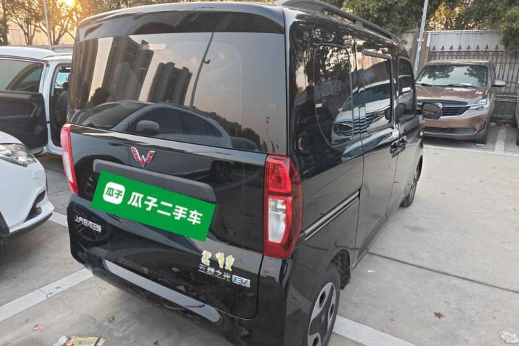Used Wuling Zhiguang New Energy 2025 Comfort Model Rear Right 45 Deg