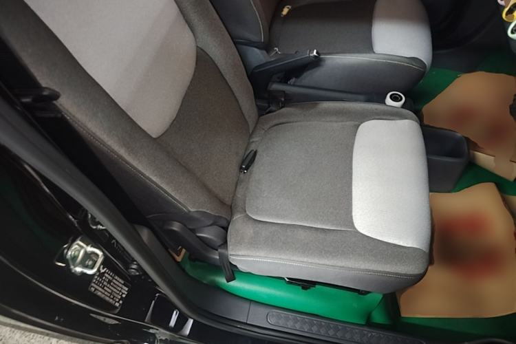 Used Wuling Zhiguang New Energy 2025 Model 305km Ambitious Edition Right Front Seat