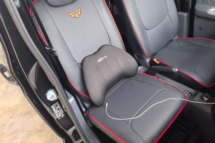 Used Wuling Zhiguang New Energy 2025 Comfort Model Right Front Seat