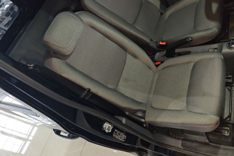 Used Wuling Zhiguang New Energy 2025 Comfort Model Right Front Seat