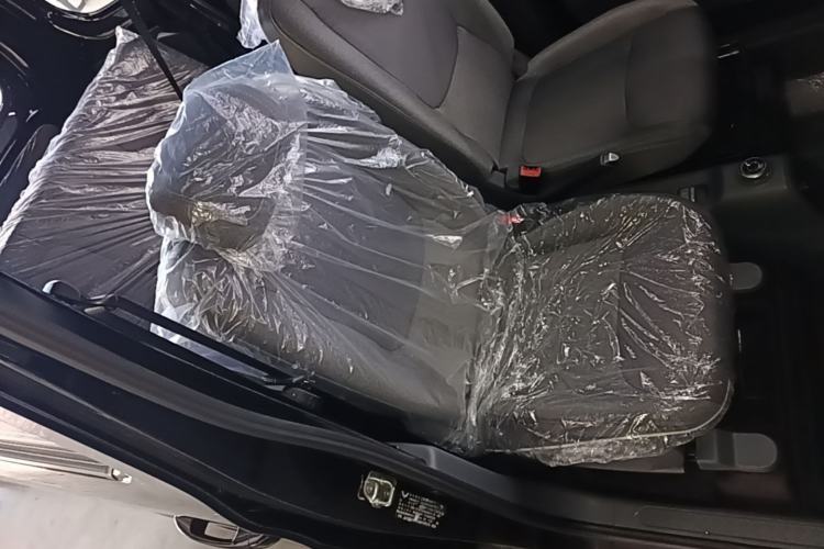 Used Wuling Zhiguang New Energy 2025 Standard Model Right Front Seat