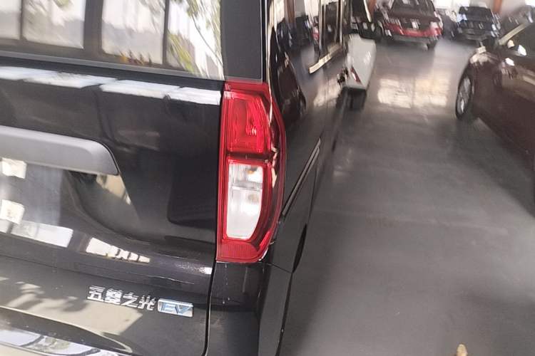 Used Wuling Zhiguang New Energy 2025 Comfort Model Right Rear Taillight