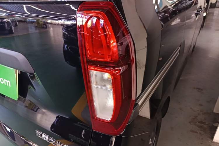 Used Wuling Zhiguang New Energy 2025 Standard Model Right Rear Taillight
