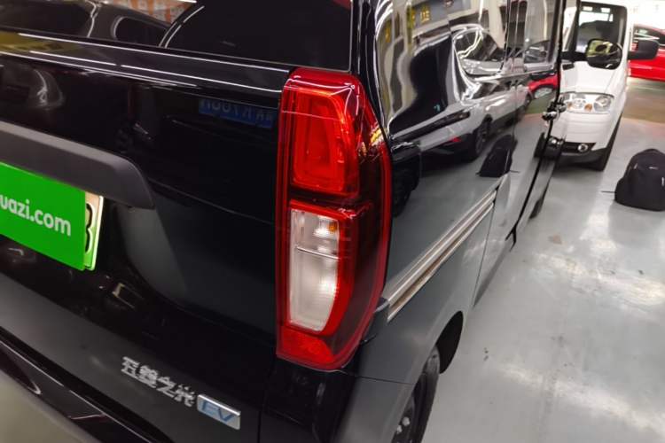 Used Wuling Zhiguang New Energy 2025 Standard Model Right Rear Taillight