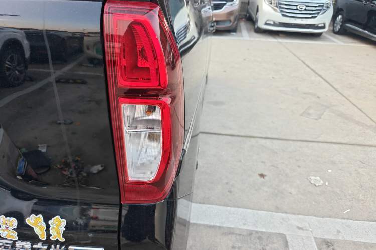 Used Wuling Zhiguang New Energy 2025 Comfort Model Right Rear Taillight