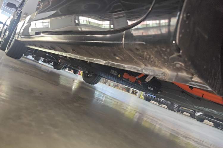 Used Wuling Zhiguang New Energy 2025 Standard Model Right Side Sill